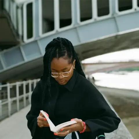 Lauren-Jacobs-psychiatry-especialist-uk-480x480